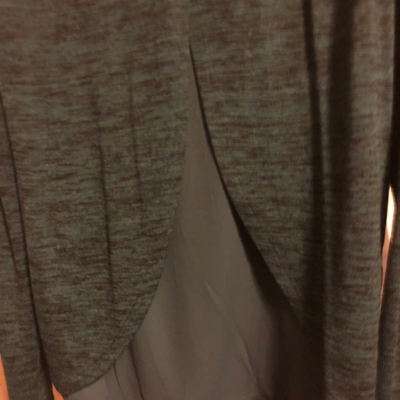 Women’s top - Picture 4 of 4